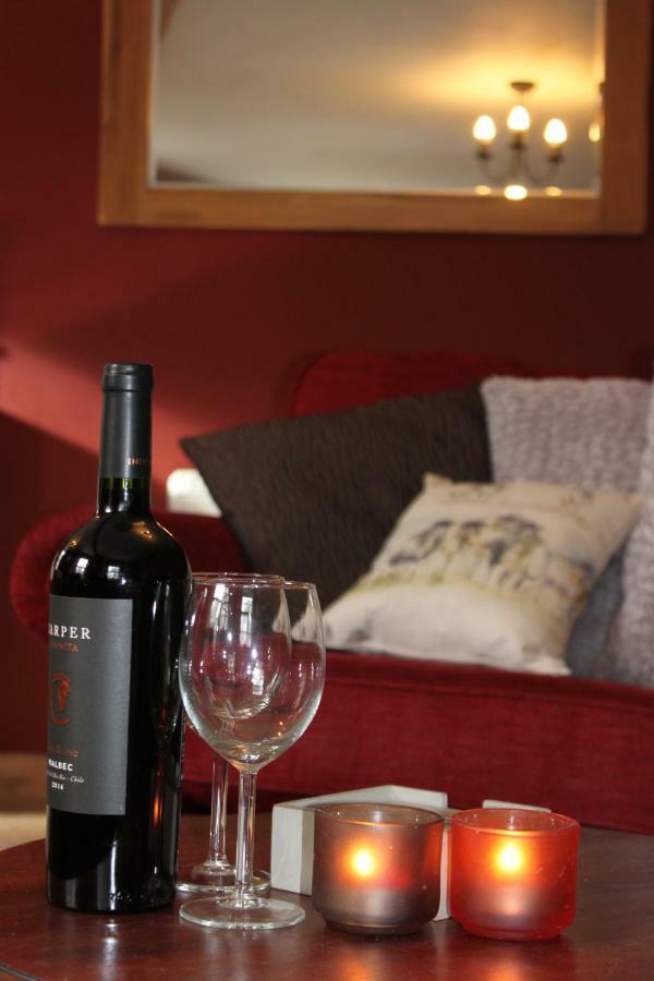 Dovedale Apartment, เกลนริดดิง ภายนอก รูปภาพ